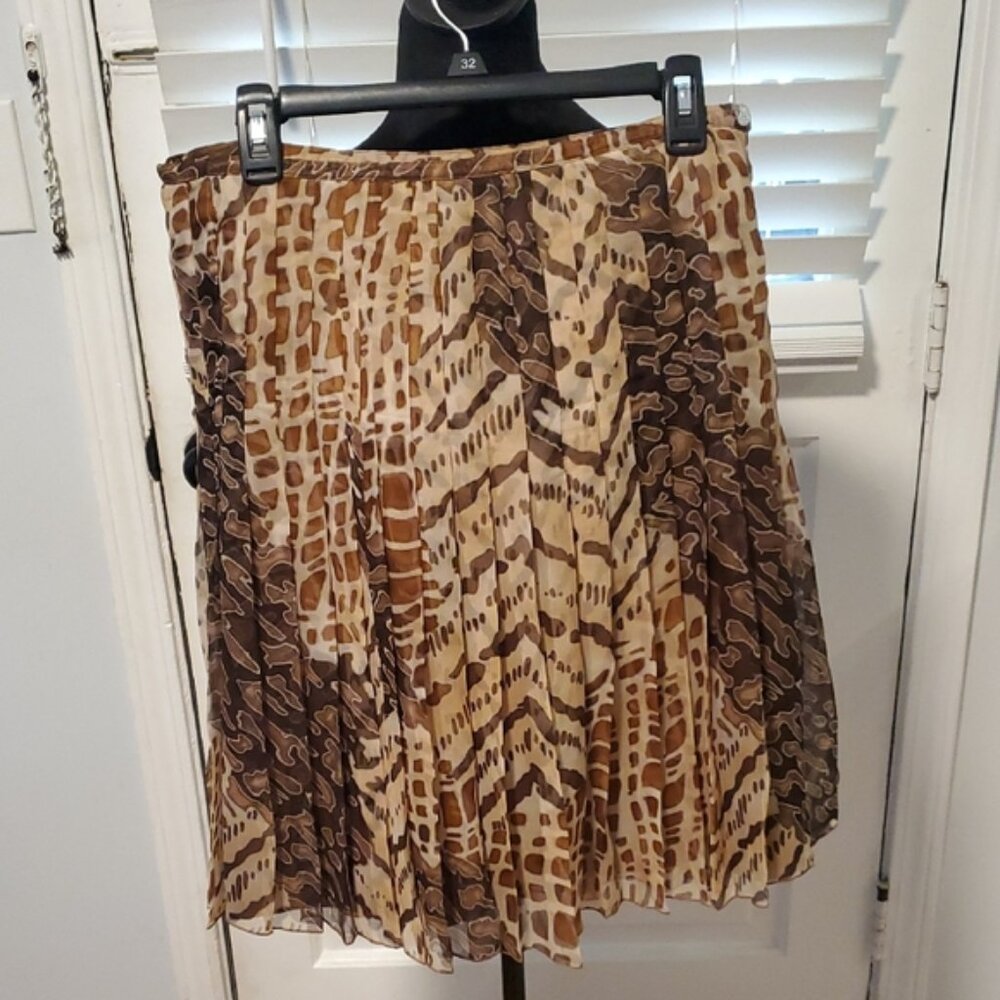 Richard Malcolm Chic Brown Patterned Pleated Skirt
